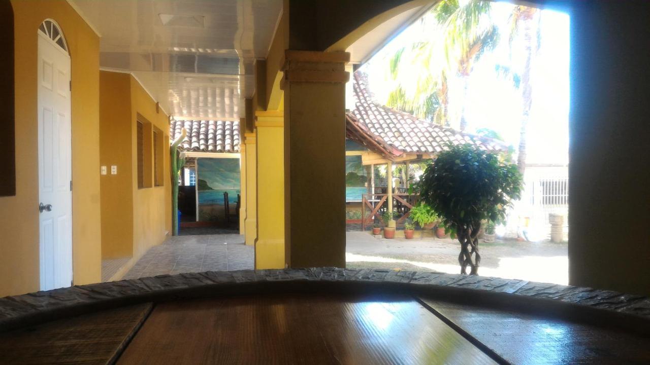 Hotel Royal Chateau ซานฮวนเดลซูร์ ภายนอก รูปภาพ